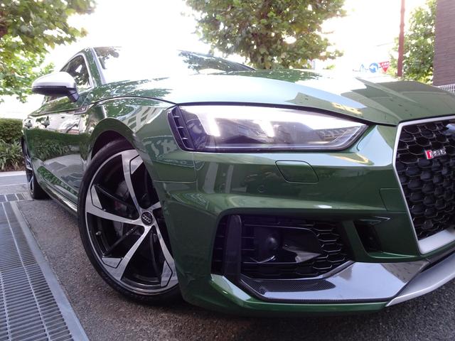 ＲＳ５スポーツバック ベースグレード　禁煙車　正規ディーラー記録簿３枚完備　ソノマグリーンＭ色　ＨＤＤナビ　フルセグＴＶ　Ｂカメラ　前後センサー　全周囲カメラ　黒革ヒーター　電動ゲート　ドラレコ　スペアキー　ＥＴＣ　ＨＵＤ　レーダー　ＣＤ（9枚目）