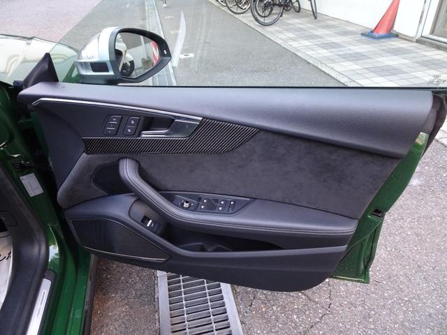 ＲＳ５スポーツバック ベースグレード　禁煙車　正規ディーラー記録簿３枚完備　ソノマグリーンＭ色　ＨＤＤナビ　フルセグＴＶ　Ｂカメラ　前後センサー　全周囲カメラ　黒革ヒーター　電動ゲート　ドラレコ　スペアキー　ＥＴＣ　ＨＵＤ　レーダー　ＣＤ（44枚目）