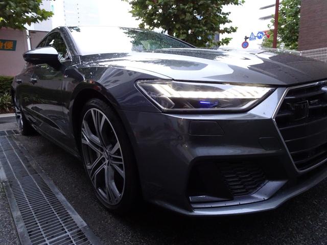 Ａ７スポーツバック ５５ＴＦＳＩクワトロ　Ｓライン　１オーナー禁煙車　正規ディーラー記録簿７枚完備　ガレージ保管車　走行３４９１１Ｋ　デイトナグレーＭ色　ＨＤＤナビ　ＴＶキャンセラー　本革ヒーター　ソフトクローズドア　電動ゲート　純正ＯＰ２１インチＡＷ（9枚目）