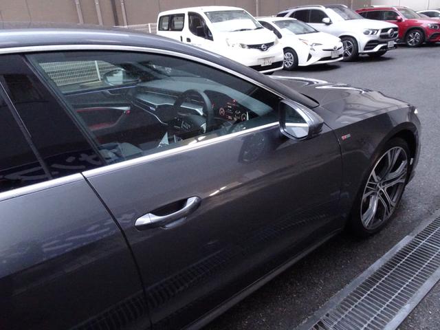 Ａ７スポーツバック ５５ＴＦＳＩクワトロ　Ｓライン　１オーナー禁煙車　正規ディーラー記録簿７枚完備　ガレージ保管車　走行３４９１１Ｋ　デイトナグレーＭ色　ＨＤＤナビ　ＴＶキャンセラー　本革ヒーター　ソフトクローズドア　電動ゲート　純正ＯＰ２１インチＡＷ（28枚目）