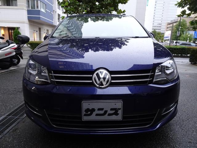 シャラン TDI ハイライン 正規ディーラー下取車 1オーナー禁煙車 正規ディーラー記録簿3枚完備 ガレージ保管車 純正ナビTV バックカメラ 前後センサー 電動ゲート ACC BLIS スペアキー 半革ヒーター ETC 17AW(8枚目)