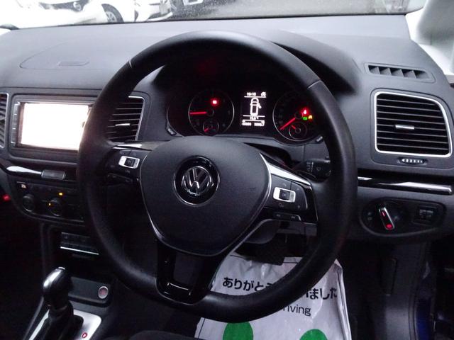 シャラン TDI ハイライン 正規ディーラー下取車 1オーナー禁煙車 正規ディーラー記録簿3枚完備 ガレージ保管車 純正ナビTV バックカメラ 前後センサー 電動ゲート ACC BLIS スペアキー 半革ヒーター ETC 17AW(47枚目)
