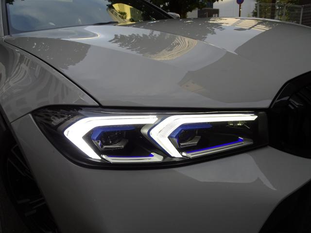 ３シリーズ ３２０ｄ　ｘＤｒｉｖｅツーリング　Ｍスポーツ　後期型　禁煙車　正規ディーラー記録簿２枚完備　車検整備付　ガレージ保管車　ＨＤＤナビ　半革シートヒーター　バックカメラ　前後センサー　サンルーフ　純正前後ドラレコ　ＨＵＤ　ＡＣＣ　電動ゲート　ＥＴＣ（14枚目）