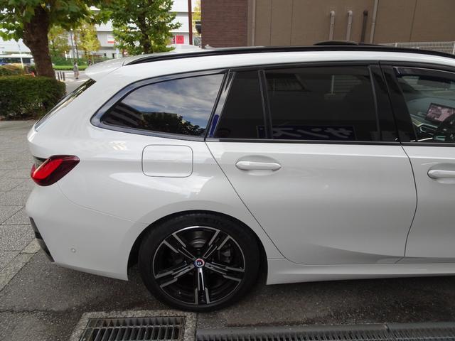 ３シリーズ ３２０ｄ　ｘＤｒｉｖｅツーリング　Ｍスポーツ　後期型　禁煙車　正規ディーラー記録簿２枚完備　車検整備付　ガレージ保管車　ＨＤＤナビ　半革シートヒーター　バックカメラ　前後センサー　サンルーフ　純正前後ドラレコ　ＨＵＤ　ＡＣＣ　電動ゲート　ＥＴＣ（32枚目）