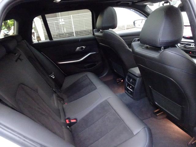 ３シリーズ ３２０ｄ　ｘＤｒｉｖｅツーリング　Ｍスポーツ　後期型　禁煙車　正規ディーラー記録簿２枚完備　車検整備付　ガレージ保管車　ＨＤＤナビ　半革シートヒーター　バックカメラ　前後センサー　サンルーフ　純正前後ドラレコ　ＨＵＤ　ＡＣＣ　電動ゲート　ＥＴＣ（59枚目）