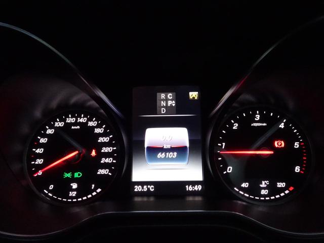 Ｖクラス Ｖ２２０ｄ　マルコポーロホライゾン　正規ディーラー下取車　１オーナー　メンテナンス記録簿４枚完備　車検９年６月２３日迄有り　ＨＤＤナビフルセグＴＶ　バックカメラ　前後センサー　全周囲カメラ　電動ゲート　マットレス未使用　スペアキー　黒革（64枚目）