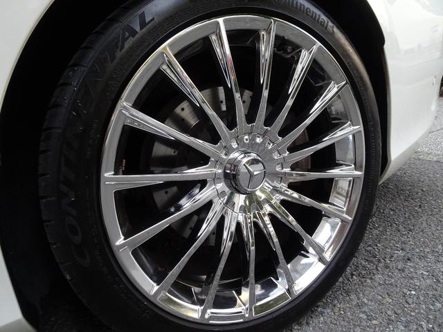 Sクラス S550 カブリオレ 禁煙車 車検整備付き フロントバンパー&フロントフェンダー&ボンネットプロテクションフィルム施工 AMG・S63前後バンパー パナメリカーナグリル HDDナビTV 全周囲カメラ 赤革 エアサス ACC(20枚目)