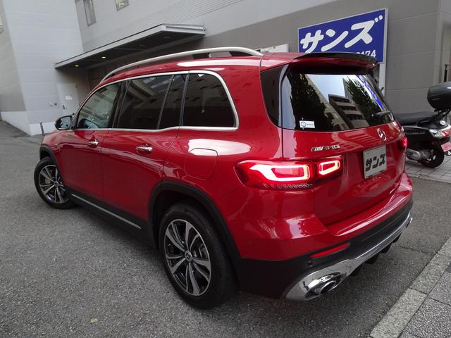GLB GLB35 4マチック 禁煙車 走行15136K ガレージ保管 車検整備付 レーダーセーフティPKG AMGパフォーマンスステアリング アンビエントライト HDDナビ フルセグTV 純正前後ドラレコ 全周囲カメラ 電動ゲート(5枚目)