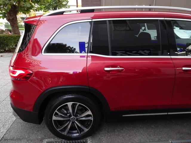 GLB GLB35 4マチック 禁煙車 走行15136K ガレージ保管 車検整備付 レーダーセーフティPKG AMGパフォーマンスステアリング アンビエントライト HDDナビ フルセグTV 純正前後ドラレコ 全周囲カメラ 電動ゲート(30枚目)