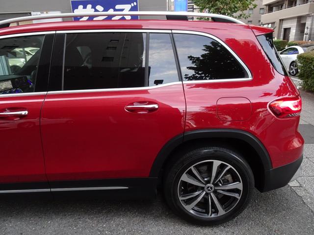 GLB GLB35 4マチック 禁煙車 走行15136K ガレージ保管 車検整備付 レーダーセーフティPKG AMGパフォーマンスステアリング アンビエントライト HDDナビ フルセグTV 純正前後ドラレコ 全周囲カメラ 電動ゲート(33枚目)