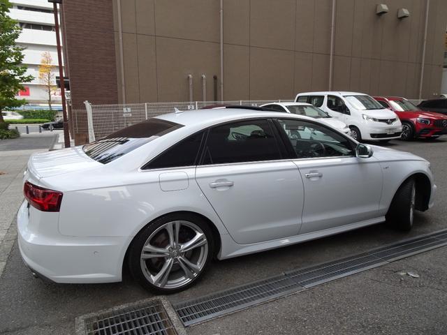Ｓ６ ベースグレード　後期型　禁煙車　ガレージ保管車　記録簿５枚完備　純正ナビフルセグＴＶ　バックカメラ前後センサー　全周囲カメラ　黒革シートヒーター　ベンチレーション　ＡＣＣ　ＢＬＩＳ　ドラレコ　ＢＯＳＥサウンド　ＥＴＣ（2枚目）