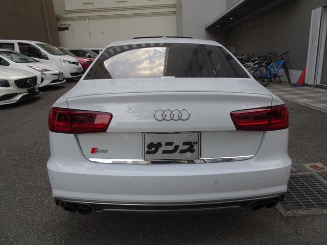 Ｓ６ ベースグレード　後期型　禁煙車　ガレージ保管車　記録簿５枚完備　純正ナビフルセグＴＶ　バックカメラ前後センサー　全周囲カメラ　黒革シートヒーター　ベンチレーション　ＡＣＣ　ＢＬＩＳ　ドラレコ　ＢＯＳＥサウンド　ＥＴＣ（4枚目）