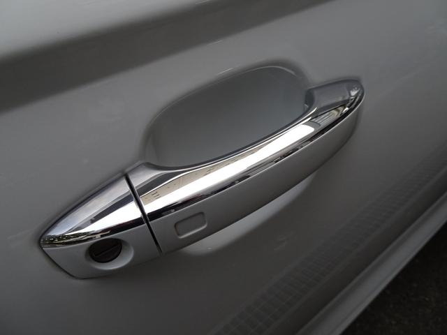 Ｓ６ ベースグレード　後期型　禁煙車　ガレージ保管車　記録簿５枚完備　純正ナビフルセグＴＶ　バックカメラ前後センサー　全周囲カメラ　黒革シートヒーター　ベンチレーション　ＡＣＣ　ＢＬＩＳ　ドラレコ　ＢＯＳＥサウンド　ＥＴＣ（29枚目）