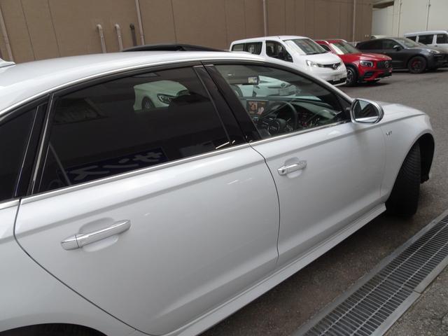 Ｓ６ ベースグレード　後期型　禁煙車　ガレージ保管車　記録簿５枚完備　純正ナビフルセグＴＶ　バックカメラ前後センサー　全周囲カメラ　黒革シートヒーター　ベンチレーション　ＡＣＣ　ＢＬＩＳ　ドラレコ　ＢＯＳＥサウンド　ＥＴＣ（30枚目）