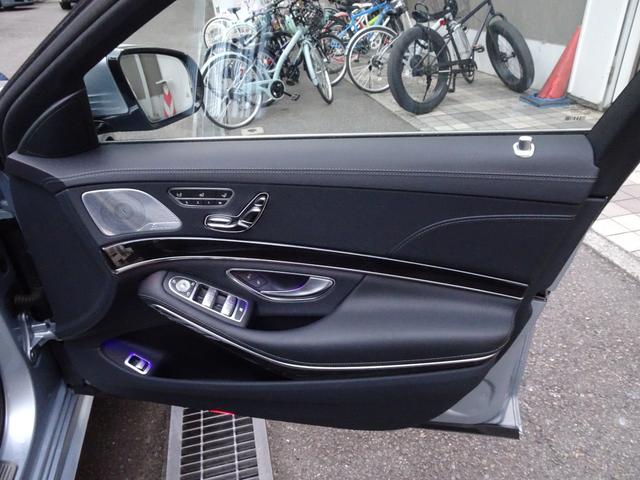 Ｓクラス Ｓ５６０ｅロング　ＡＭＧラインプラス　禁煙車　ガレージ保管車　走行２７７１６キロ　ダイヤモンドシルバー色　ＨＤＤナビＴＶ　全周囲カメラ　黒革ベンチレーション　サンルーフ　電動ゲート　ドラレコ　エアサス　シートマッサージ（46枚目）