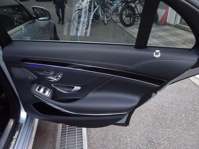 Ｓクラス Ｓ５６０ｅロング　ＡＭＧラインプラス　禁煙車　ガレージ保管車　走行２７７１６キロ　ダイヤモンドシルバー色　ＨＤＤナビＴＶ　全周囲カメラ　黒革ベンチレーション　サンルーフ　電動ゲート　ドラレコ　エアサス　シートマッサージ（61枚目）