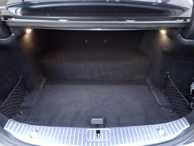 Ｓクラス Ｓ５６０ｅロング　ＡＭＧラインプラス　禁煙車　ガレージ保管車　走行２７７１６キロ　ダイヤモンドシルバー色　ＨＤＤナビＴＶ　全周囲カメラ　黒革ベンチレーション　サンルーフ　電動ゲート　ドラレコ　エアサス　シートマッサージ（78枚目）