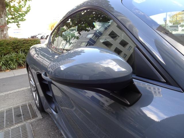 ７１８ケイマン ７１８ケイマン　スポーツクロノパッケージ　１オーナー　禁煙車　メンテナンス記録簿１１枚完備　車検整備付き　白黒コンビ本革シートヒーター　ナビ　バックカメラ　前後センサー　前後ドラレコ　スポーツエグゾーストシステム（20枚目）