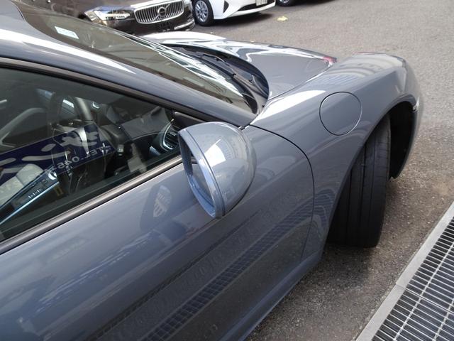 ７１８ケイマン ７１８ケイマン　スポーツクロノパッケージ　１オーナー　禁煙車　メンテナンス記録簿１１枚完備　車検整備付き　白黒コンビ本革シートヒーター　ナビ　バックカメラ　前後センサー　前後ドラレコ　スポーツエグゾーストシステム（21枚目）