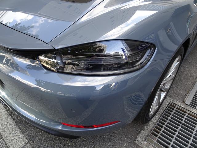 ７１８ケイマン ７１８ケイマン　スポーツクロノパッケージ　１オーナー　禁煙車　メンテナンス記録簿１１枚完備　車検整備付き　白黒コンビ本革シートヒーター　ナビ　バックカメラ　前後センサー　前後ドラレコ　スポーツエグゾーストシステム（25枚目）