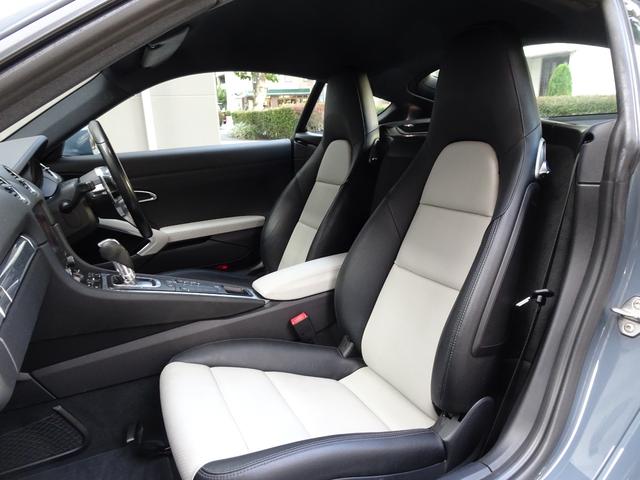 ７１８ケイマン ７１８ケイマン　スポーツクロノパッケージ　１オーナー　禁煙車　メンテナンス記録簿１１枚完備　車検整備付き　白黒コンビ本革シートヒーター　ナビ　バックカメラ　前後センサー　前後ドラレコ　スポーツエグゾーストシステム（46枚目）