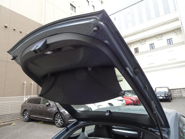 ７１８ケイマン ７１８ケイマン　スポーツクロノパッケージ　１オーナー　禁煙車　メンテナンス記録簿１１枚完備　車検整備付き　白黒コンビ本革シートヒーター　ナビ　バックカメラ　前後センサー　前後ドラレコ　スポーツエグゾーストシステム（67枚目）