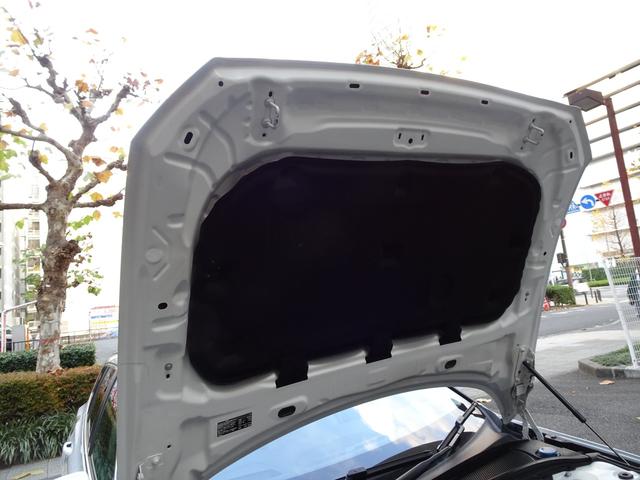 Ｖ６０ リチャージ　ＰＨＶ　Ｔ６　ＡＷＤ　インスクリプション　新車保証継承　禁煙車　正規ディーラー記録簿２枚完備　アップルカープレイ　全周囲カメラ　白本革　全席シートヒータ　ベンチレーション　ＨＵＤ　ＡＣＣ　ハーマンカードンスピーカ　電動ゲート　ＥＴＣ　１９ＡＷ（44枚目）