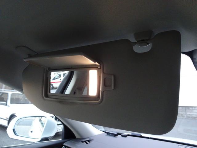 Ｖ６０ リチャージ　ＰＨＶ　Ｔ６　ＡＷＤ　インスクリプション　新車保証継承　禁煙車　正規ディーラー記録簿２枚完備　アップルカープレイ　全周囲カメラ　白本革　全席シートヒータ　ベンチレーション　ＨＵＤ　ＡＣＣ　ハーマンカードンスピーカ　電動ゲート　ＥＴＣ　１９ＡＷ（74枚目）