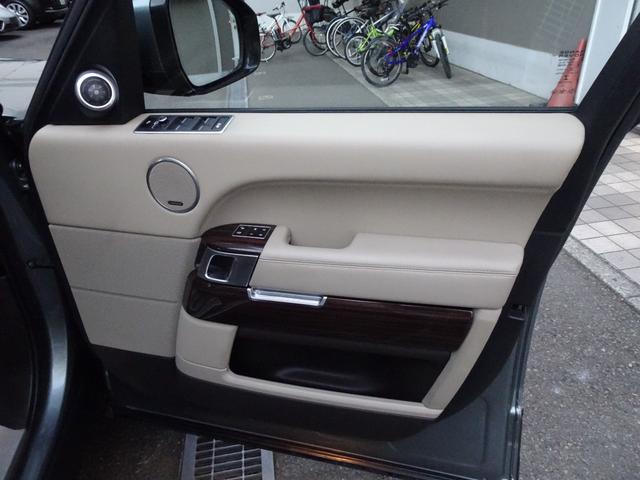 レンジローバー ３．０　Ｖ６　スーパーチャージド　ヴォーグ　禁煙車　メンテナンス記録簿７枚完備　ガレージ保管車　走行６２７７１Ｋ　車検整備付　ＨＤＤナビ　全周囲カメラ　左側電動サイドステップ　ベージュ本革　ベンチレーション　ステアリングヒーター　ＡＣＣ　Ｓキー（42枚目）