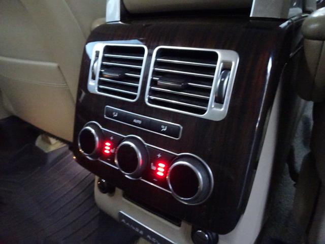 レンジローバー ３．０　Ｖ６　スーパーチャージド　ヴォーグ　禁煙車　メンテナンス記録簿７枚完備　ガレージ保管車　走行６２７７１Ｋ　車検整備付　ＨＤＤナビ　全周囲カメラ　左側電動サイドステップ　ベージュ本革　ベンチレーション　ステアリングヒーター　ＡＣＣ　Ｓキー（56枚目）