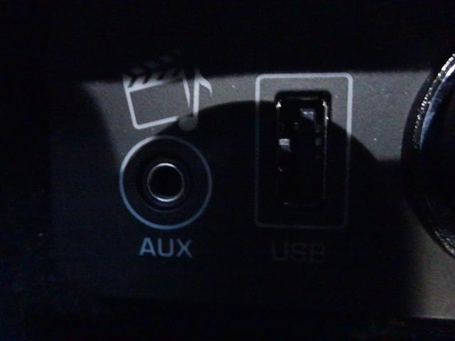 レンジローバー ３．０　Ｖ６　スーパーチャージド　ヴォーグ　禁煙車　メンテナンス記録簿７枚完備　ガレージ保管車　走行６２７７１Ｋ　車検整備付　ＨＤＤナビ　全周囲カメラ　左側電動サイドステップ　ベージュ本革　ベンチレーション　ステアリングヒーター　ＡＣＣ　Ｓキー（67枚目）