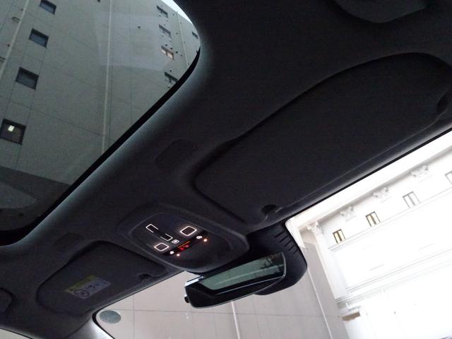 XC60 リチャージ PHV T6 AWD インスクリプション 新車保証継承 1オーナー 禁煙車 正規ディーラー記録簿2枚完備 2023年モデル 車検整備付き 走行4708キロ 純正ナビ 黒革 全席シートヒーター ベンチレーション サンルーフ HUD 前後ドラレコ(70枚目)