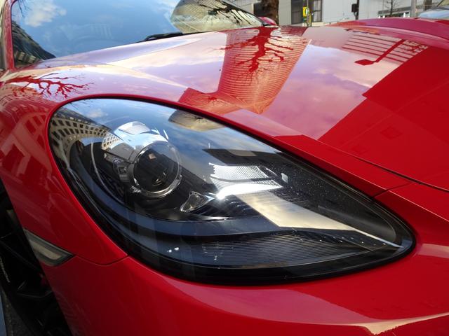 ７１８ケイマン ７１８ケイマンＧＴＳ　禁煙車　メンテナンス記録簿６枚完備　ガレージ保管車　スポーツクロノＰＫＧ　ボディ同色インテリアＰＫＧ　スポエグ　純正ナビ　バックカメラ　前後ドラレコ　３面フィルム貼り　半革　電格ミラー　純正黒２０ＡＷ（14枚目）