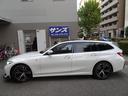 ３シリーズ ３２０ｄ　ｘＤｒｉｖｅツーリング　Ｍスポーツ　後期型　禁煙車　正規ディーラー記録簿２枚完備　車検整備付　ガレージ保管車　ＨＤＤナビ　半革シートヒーター　バックカメラ　前後センサー　サンルーフ　純正前後ドラレコ　ＨＵＤ　ＡＣＣ　電動ゲート　ＥＴＣ（6枚目）