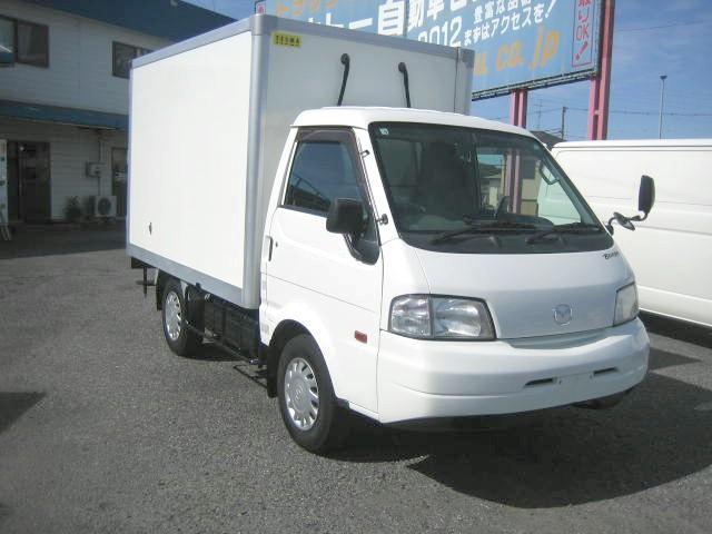 ボンゴトラック 　冷蔵冷凍車　中温冷凍車　－７度設定　床ステンレス　デンソー製　ナビゲーション　バックカメラ　車検整備付（2枚目）