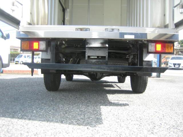 ボンゴトラック 　冷蔵冷凍車　中温冷凍車　－７度設定　床ステンレス　デンソー製　ナビゲーション　バックカメラ　車検整備付（18枚目）