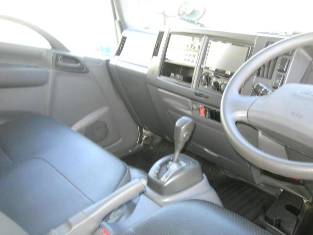 エルフトラック 冷蔵冷凍車 低温冷凍車 スタンバイ装置 サイドスライドドア ラッシングレール2段 床縞アルミ 東プレ製 -30度設定 レンタアップ 車検整備付 バックカメラ・ナビゲーション 2t10尺 断熱100mm(27枚目)