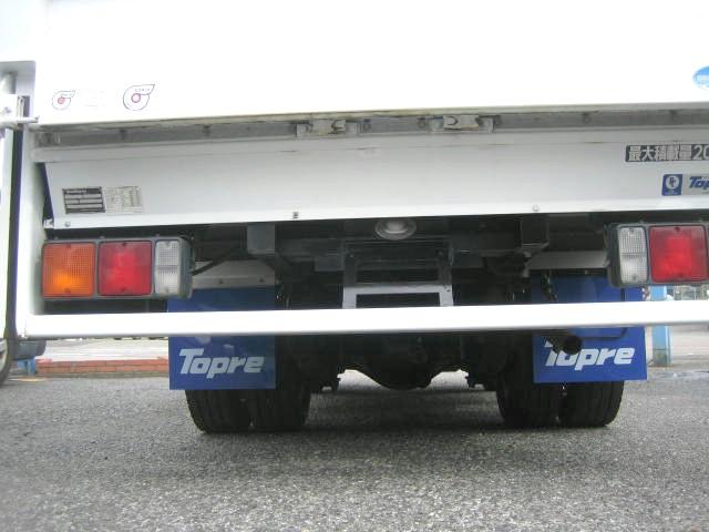 キャンター 　冷蔵冷凍車　中温冷凍車　垂直パワーゲート　２ｔ１０尺　床縞アルミ　ラッシングレール２段　サイドスライドドア　エバハウス仕様　東プレ製　整備手帳　取説　記録簿　車検整備付　バックカメラ　ドラレコ　ＥＴＣ（19枚目）