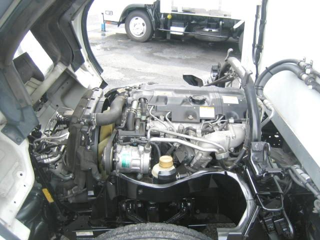 キャンター 　冷蔵冷凍車　中温冷凍車　垂直パワーゲート　２ｔ１０尺　床縞アルミ　ラッシングレール２段　サイドスライドドア　エバハウス仕様　東プレ製　整備手帳　取説　記録簿　車検整備付　バックカメラ　ドラレコ　ＥＴＣ（24枚目）