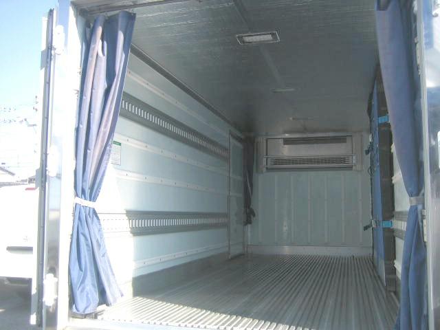 エルフトラック 　冷蔵冷凍車　低温冷凍車　スタンバイ装置　サイドスライドドア　エバハウス仕様　床キーストン　リヤ３枚開　菱重製　－３０度設定　ラッシングレール２段　バックカメラ　車券整備付　冷凍機メーカー点検（6枚目）