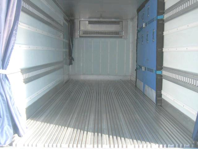 エルフトラック 　冷蔵冷凍車　低温冷凍車　スタンバイ装置　サイドスライドドア　エバハウス仕様　床キーストン　リヤ３枚開　菱重製　－３０度設定　ラッシングレール２段　バックカメラ　車券整備付　冷凍機メーカー点検（8枚目）