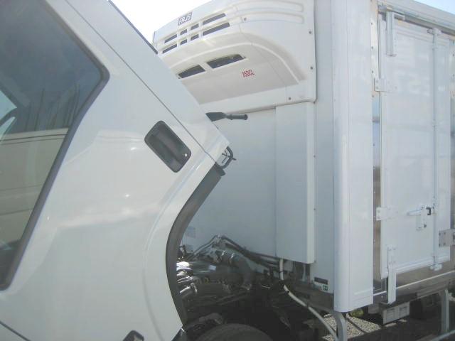 エルフトラック 　冷蔵冷凍車　低温冷凍車　スタンバイ装置　サイドスライドドア　エバハウス仕様　床キーストン　リヤ３枚開　菱重製　－３０度設定　ラッシングレール２段　バックカメラ　車券整備付　冷凍機メーカー点検（24枚目）