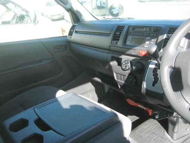 ハイエースバン 　冷蔵冷凍車　低温冷凍車　－２２度設定　ディーゼルターボ　デンソー製　バックカメラ　車検歳暮付　冷凍機メーカー点検（18枚目）