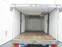 エルフトラック 　冷蔵冷凍車　低温冷凍車　２ｔ冷蔵冷凍車　２室式冷蔵冷凍車（5枚目）