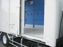 　冷蔵冷凍車　低温冷蔵冷凍車　ワイドロング冷蔵冷凍車　両サイドスライドドア　２．９５ｔ積載　リヤ３枚開　後室ファン　アンクラマット２室式(12枚目)