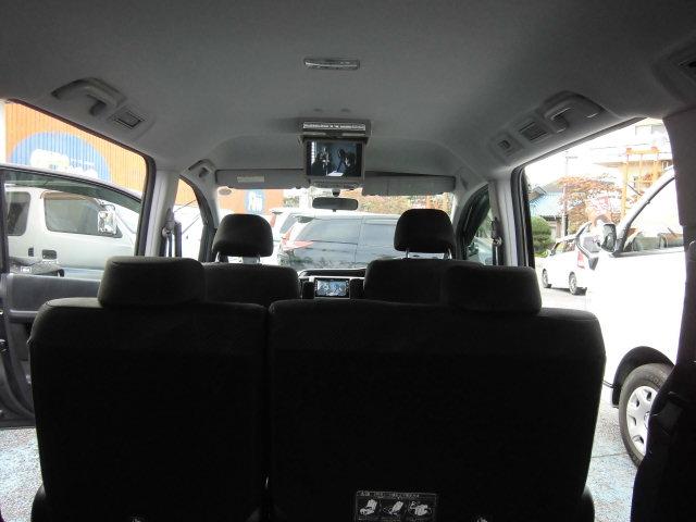 ステップワゴンスパーダ S ETC バックカメラ TV 両側スライド・片側電動 HID キーレスエントリー 電動格納ミラー 後席モニター 3列シート フルフラット CVT アルミホイール 記録簿 盗難防止システム 衝突安全ボディ(21枚目)