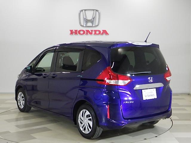 フリード Ｇ・ホンダセンシング　禁煙１オーナー　３カメラドラレコ　ナビ　リアカメラ　両電動スライドドア　ＬＥＤライト　Ｂｌｕｅｔｏｏｔｈ　ドアバイザー　ＥＴＣ　スマートキー　衝突軽減ブレーキ　キャプテンシート　車線逸脱警報システム（3枚目）