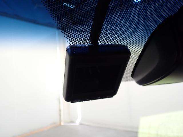 ステップワゴンスパーダ スパーダ・クールスピリット ホンダセンシング 禁煙 ドラレコ 純正ナビ 両電動スライド Bluetooth リアカメラ コンビシート シートヒーター ドアバイザー リア席サンシェード シートバックテーブル LED サイドエアバッグ ETC2.0(17枚目)