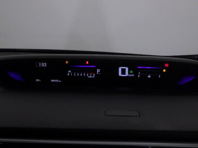 ステップワゴンスパーダ スパーダ　禁煙１オーナー　大型９インチナビ　ＡｐｐｌｅＣａｒＰｌａｙ　リアカメラ　両電動スライドドア　ドアバイザー　リア席サンシェード　シートバックテーブル　ＬＥＤライト　フォグライト　ＥＴＣ　サイドエアバッグ（36枚目）