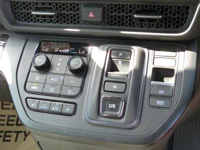 ステップワゴン ｅ：ＨＥＶスパーダ　禁煙車　１１．４インチコネクトナビ　前後ドラレコ　渋滞追従　パワーテールゲート　ブラインドスポットインフォ　サイドエアバッグ　パーキングセンサー　トラフィックジャムアシスト　ＥＴＣ２．０　リアカメラ（15枚目）